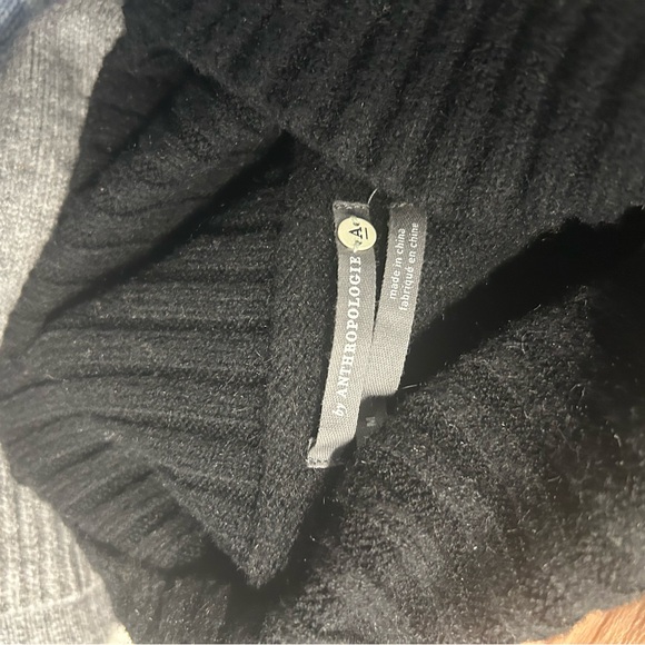 ANTHROPOLOGIE Colorblocked Turtleneck Sweater Size M - Picture 6 of 9